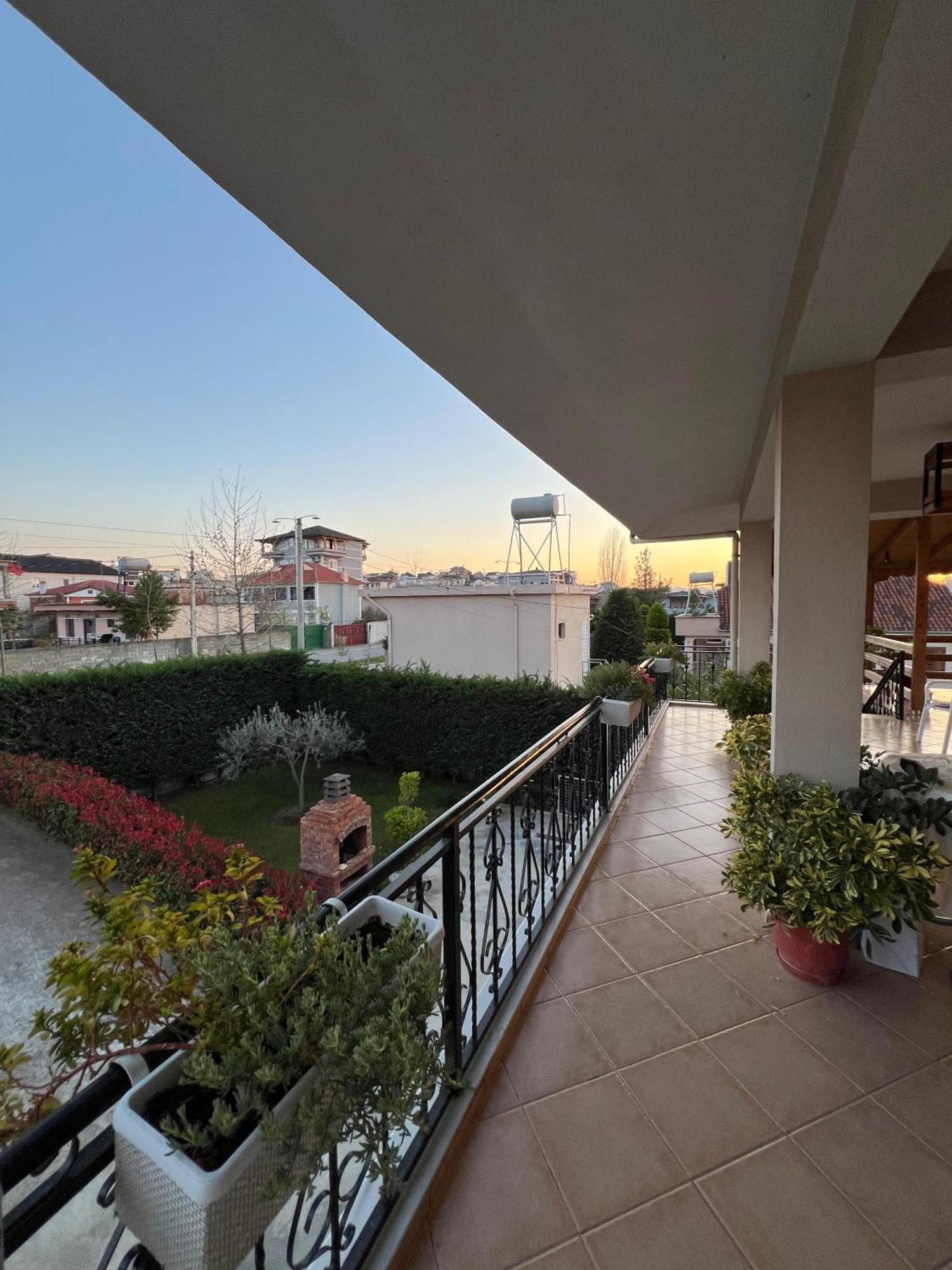 Villa Cerpja Kamez Exterior photo